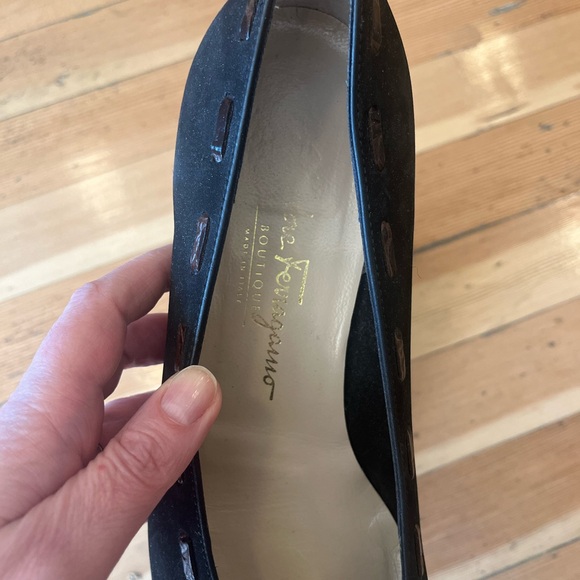 Black and Brown Salvatore Ferragamo Block Heel Pumps, Size 9 - Picture 7 of 8